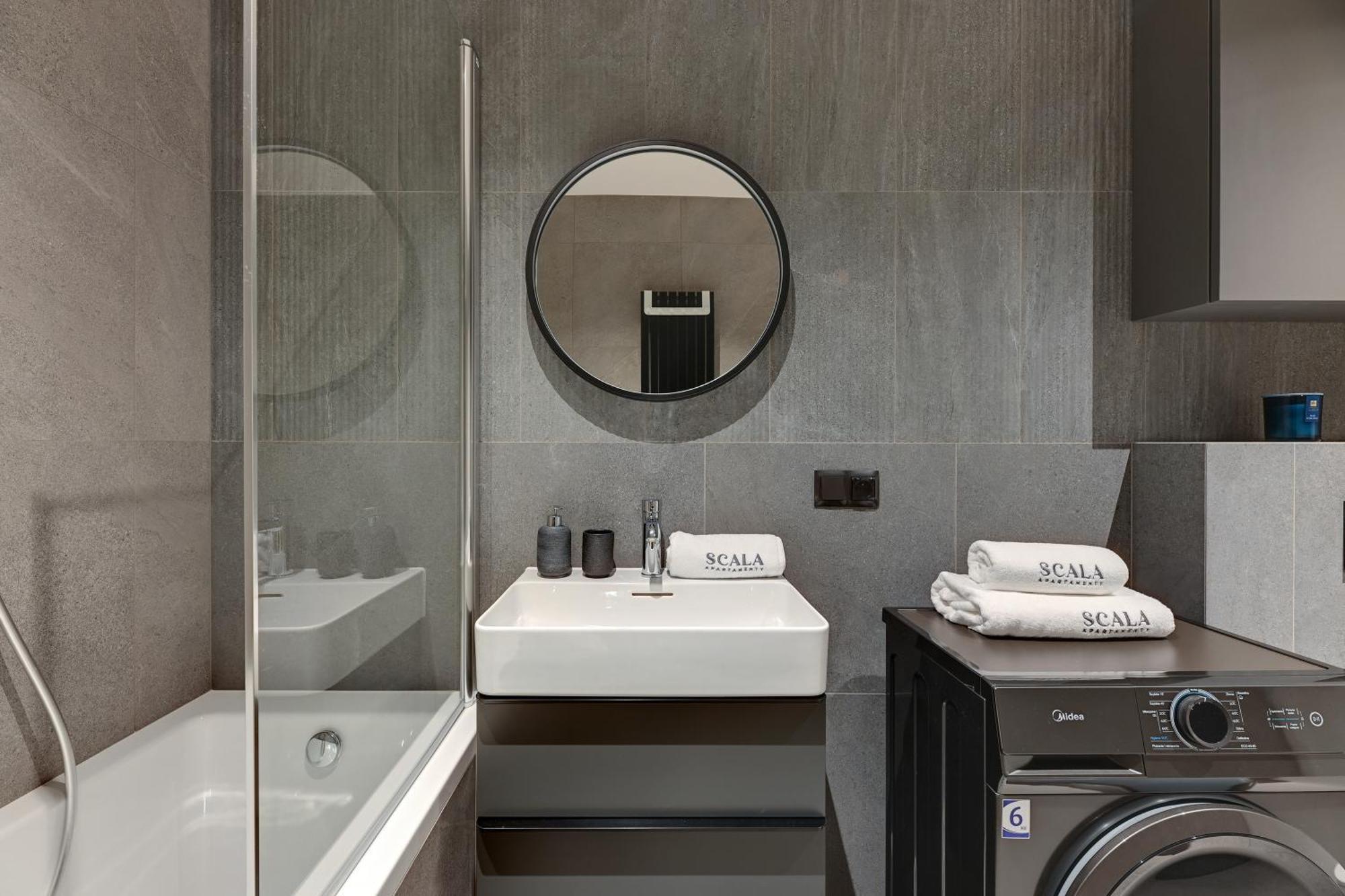 Scala 60C City Center Apartments By Lion Apartments Gdańsk Buitenkant foto